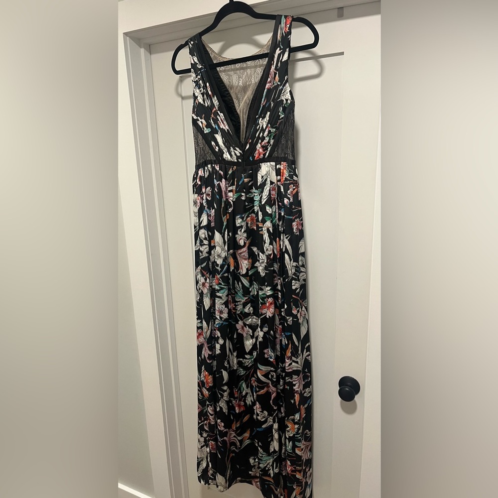 NWOT: Adrianna Papell floral and lace dress, Size 2 - Picture 6 of 11